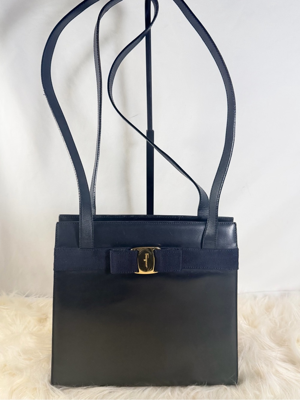 Salvatore Ferragamo Black Vara Bow Bag Dustbag